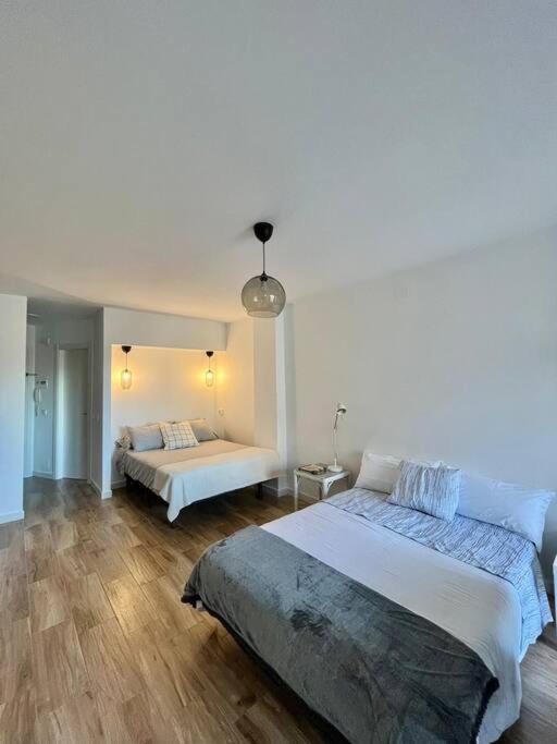 Acogedor Estudio 650 M De Playa Fuengirola Exterior photo